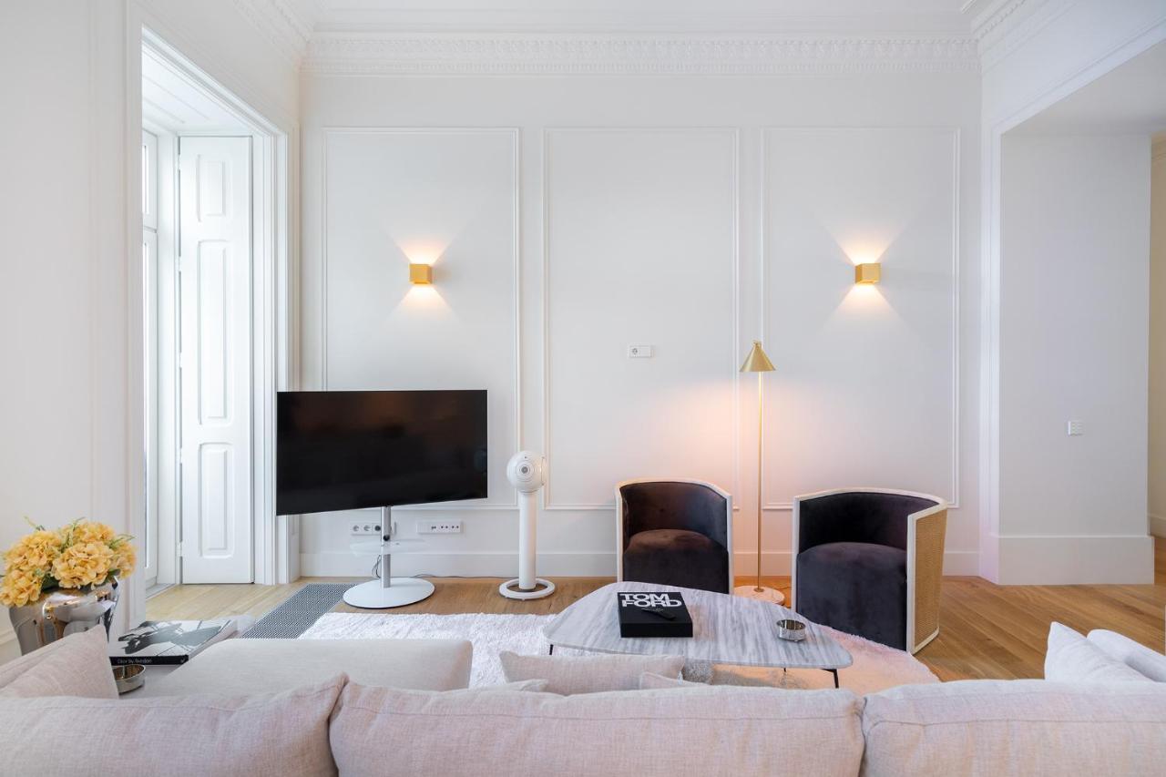 Whome | Av. Da Liberdade Deluxe Apartment W/ S-Pool, Gym & Parking Лісабон Екстер'єр фото
